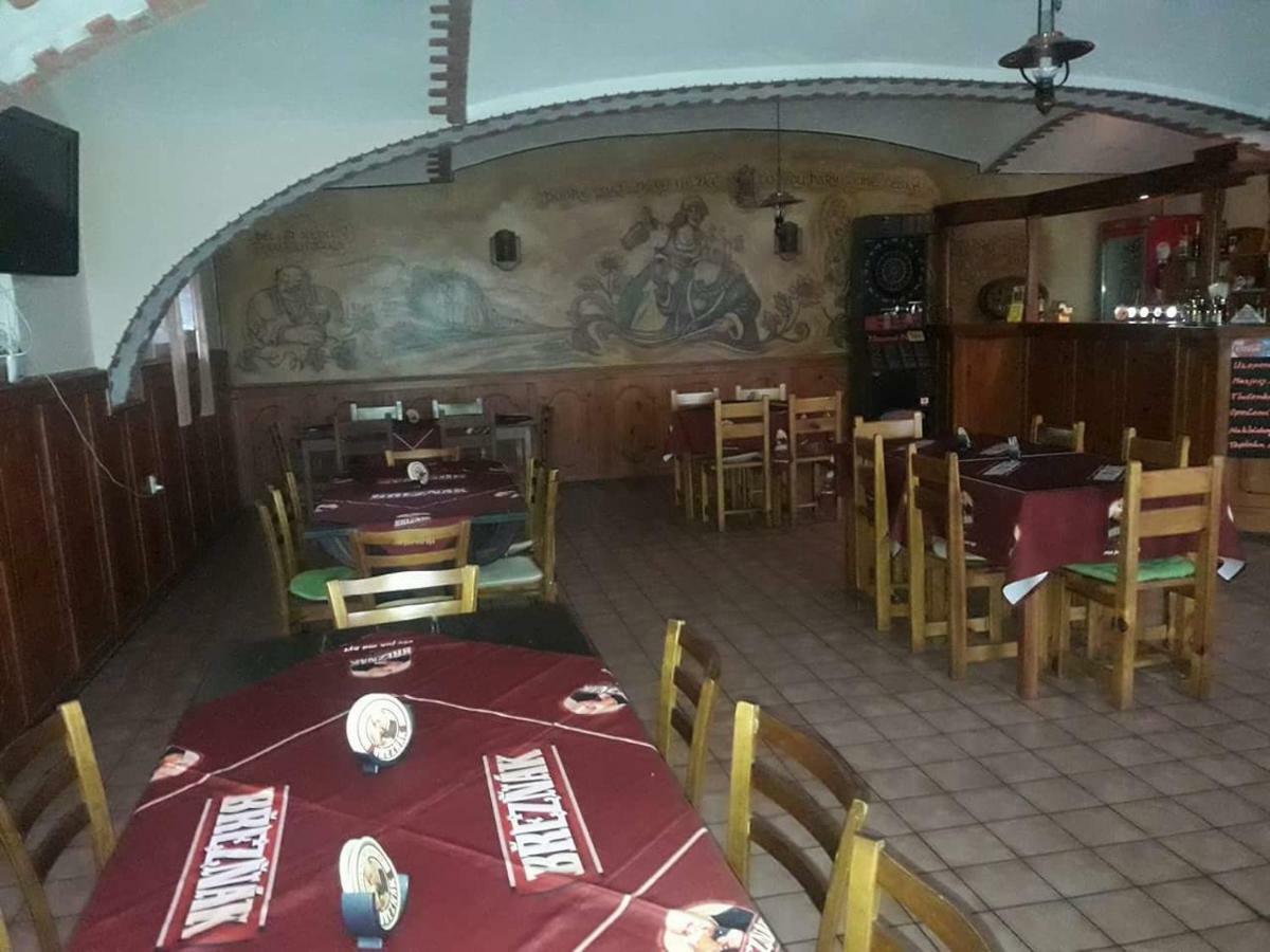 Penzion U Zeleného Stromu Telnice Extérieur photo